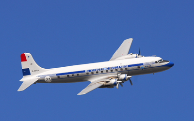 Duglas DC-6