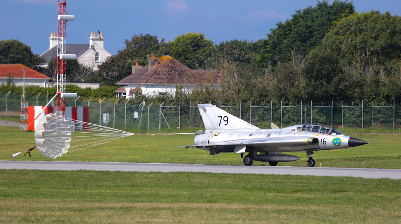 Saab 35 Draken Parachute